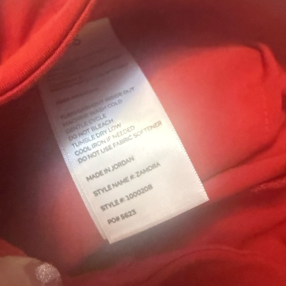 Figs Zamora jogger size small petite winning red euc - Picture 4 of 4